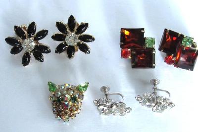 Rhinestone Earrings and Cat Head Pin Lot