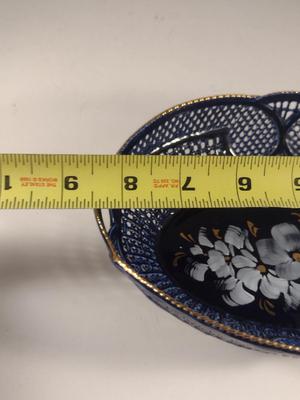 Cluj-Napoca Cemarom Romanian Reticulated Porcelain Hand Decorated Bowl