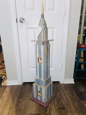 Super Cool Sears Tower Bird House standing 43” Tall