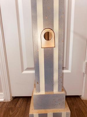 Super Cool Sears Tower Bird House standing 43” Tall