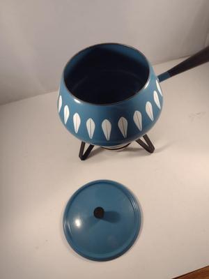 MCM Cathrineholm Enamelware White on Blue Lotus Fondue Pot