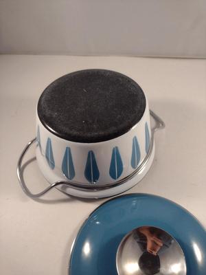 MCM Cathrineholm Enamelware Blue and White Lotus 6" Casserole with Lid
