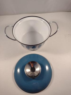 MCM Cathrineholm Enamelware Blue and White Lotus 6" Casserole with Lid