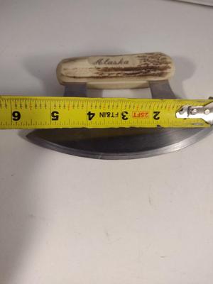 Alaskan Ulu Cutlery with Stand