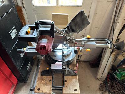 10" COMPOUND SLIDE MITER SAW WITH WORK VBENCH