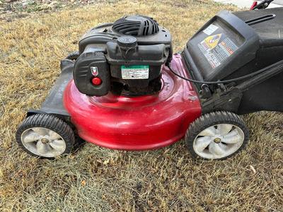BRIGGS & STRATTON 550E SERIES LAWN MOWER