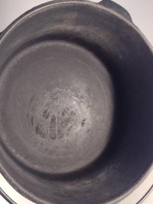 Cast Iron Dutch Oven with Self Basting Lid