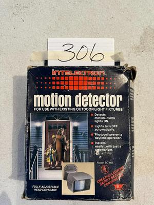 Intelectron Motion Detector