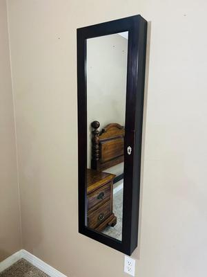 Wall Mount Hanging Jewelry Box
