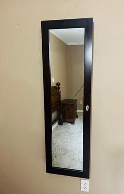 Wall Mount Hanging Jewelry Box