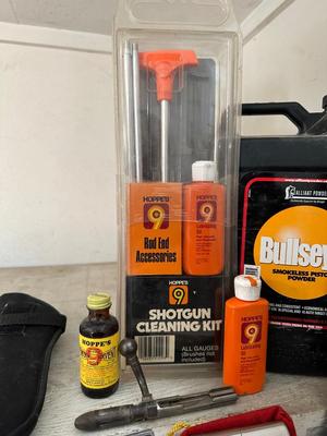 TARGET STAND, SHOTGUN CLEANING KIT, LEAD, PISTOL POWDER