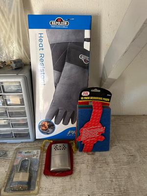 HARDWARE, ORGANIZERS, HEAT RESISTENT GLOVES AND MORE
