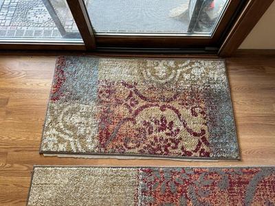 AREA AND ACCENT RUGS