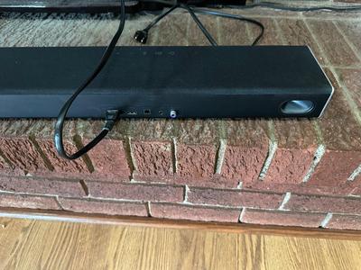 VIZIO 20" SOUND BAR W/REMOTE