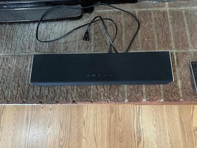 VIZIO 20" SOUND BAR W/REMOTE
