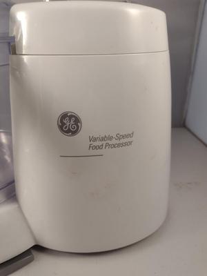 GE Food Processor- In Working Condition