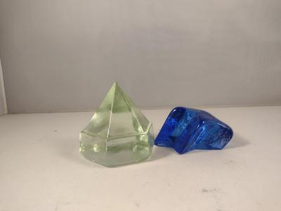 Pair of Glass Paperweights- Star and Diamond Shaped Deck Prism Light