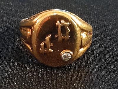 14k signet ring with diamond "JD" Initials