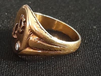 14k signet ring with diamond "JD" Initials