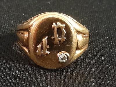 14k signet ring with diamond "JD" Initials