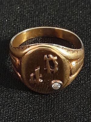14k signet ring with diamond "JD" Initials