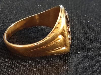 14k signet ring with diamond "JD" Initials