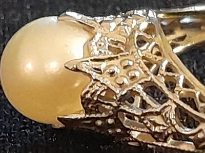 RARE 18K White Gold Filigree Art Deco Pearl Ring 1920s