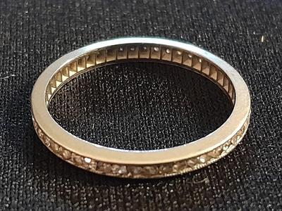 Beautiful Engagement band