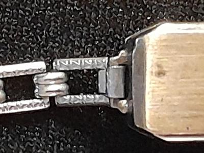 Vintage Jump Hour Watch 1920s Ladies Art Deco Era Petite Manual Wind Wristwatch. SWISS Movement. (1 of 3 )