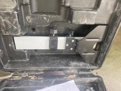 PORTER CABLE PLUNGE ROUTER MODEL 7529