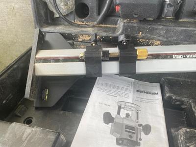 PORTER CABLE PLUNGE ROUTER MODEL 7529