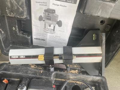 PORTER CABLE PLUNGE ROUTER MODEL 7529