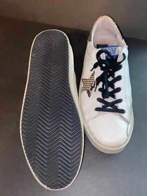 Golden Goose Hi-Star Sneakers