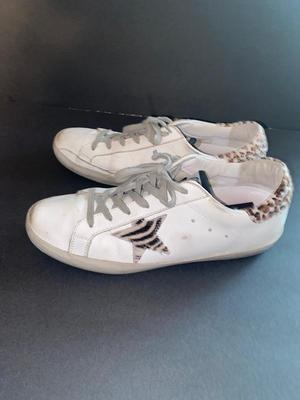 Golden Goose Super Star SkateboardIng Sneakers
