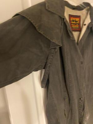 Men’s XL short and long-sleeved collared Shirts