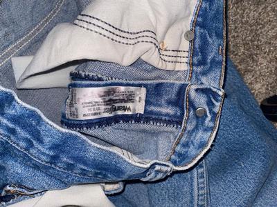 Two pairs of Men’s Wranglers 33x36