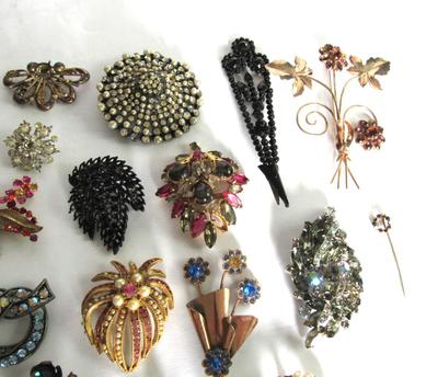 Lot of Vintage Brooches Needing Rhinestones, Some Sterling, Read Description
