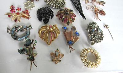 Lot of Vintage Brooches Needing Rhinestones, Some Sterling, Read Description