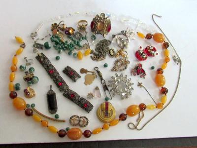 Lot of Jewelry For Crafting/Repurposing