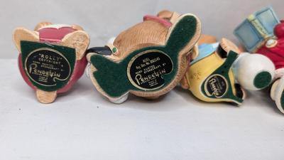 Pendelfin Christmas Scene