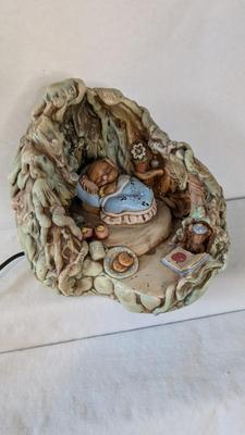 Pendelfin Robins Cave Nightlight