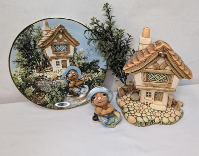 Pendelfin Whopper and Cobble Cottage