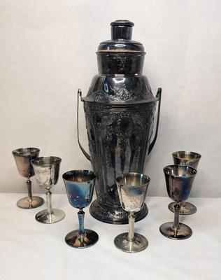 Harbour SP Co Cocktail Shaker w/ 6 El De Uberti Silver Goblets