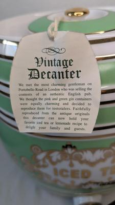 English "Two's Company" Iced Tea Vintage Inspired Decanter