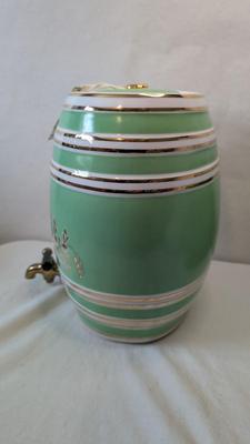 English "Two's Company" Iced Tea Vintage Inspired Decanter
