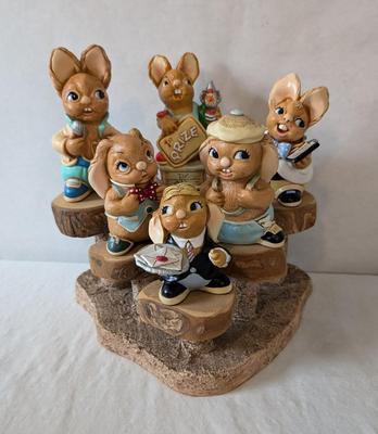 Assorted Pendelfin Rabbit Collectibles