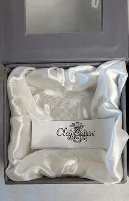 Vagabond House Horse Head Ice Bucket and Oleg Cassini Tea Lights