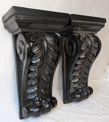 Resin Cast Wall Pillars