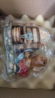 New in Box Pendelfin Family Circle Assortment