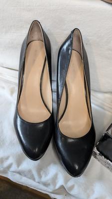 Ladies Closed Toe Shoe and Boot Assortment